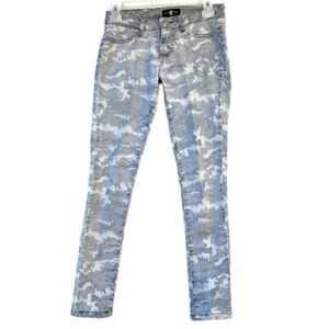 Women’s Camo Skinny Jeans 1